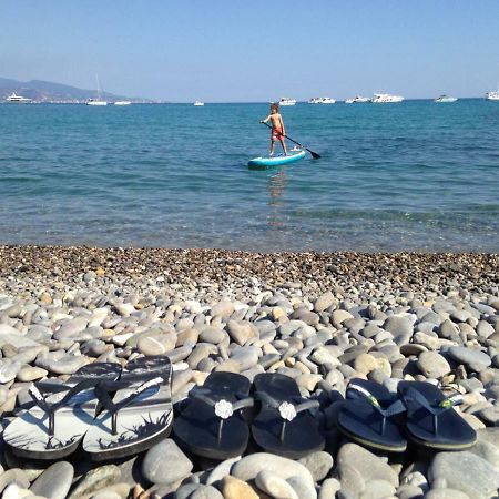 Ferienwohnung Les Caroubiers Roquebrune-Cap-Martin Exterior foto