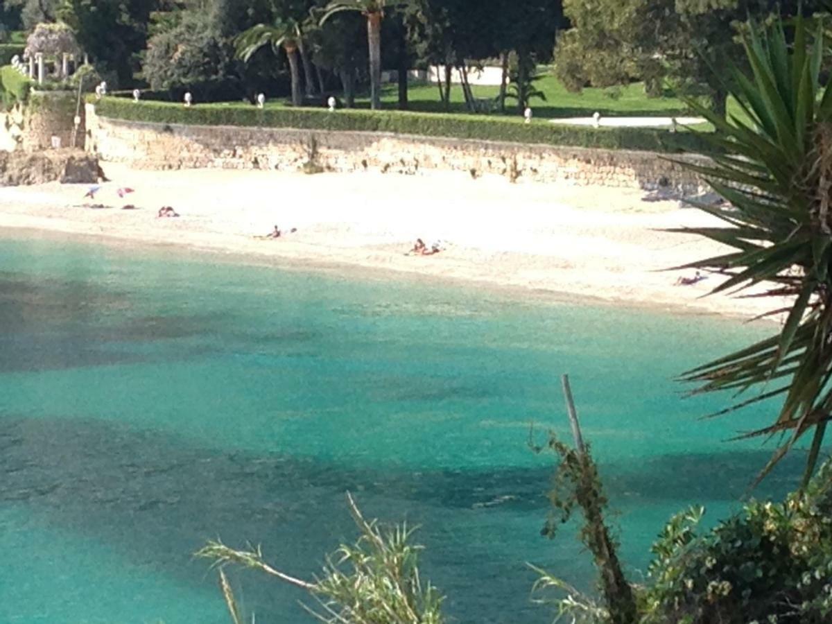 Ferienwohnung Les Caroubiers Roquebrune-Cap-Martin Exterior foto