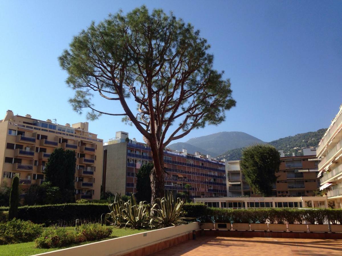 Ferienwohnung Les Caroubiers Roquebrune-Cap-Martin Exterior foto